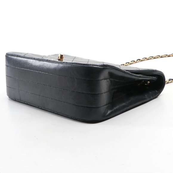 Chanel Vintage CC Flap Shoulder Bag - Picture 5 of 16